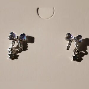 Sliver Bow Earrings with dangling star (925 Silver)